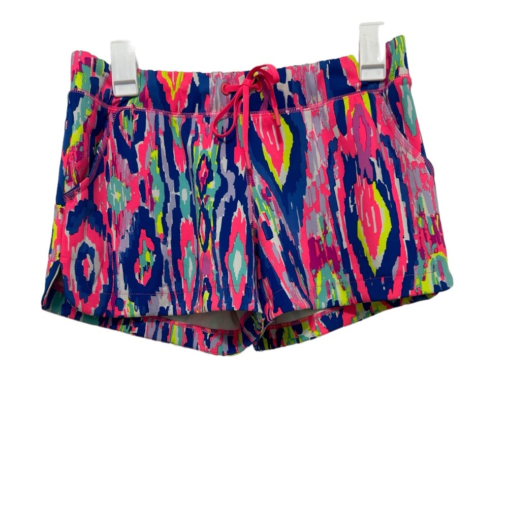 Lilly Pulitzer Luxetic shorts Size Small